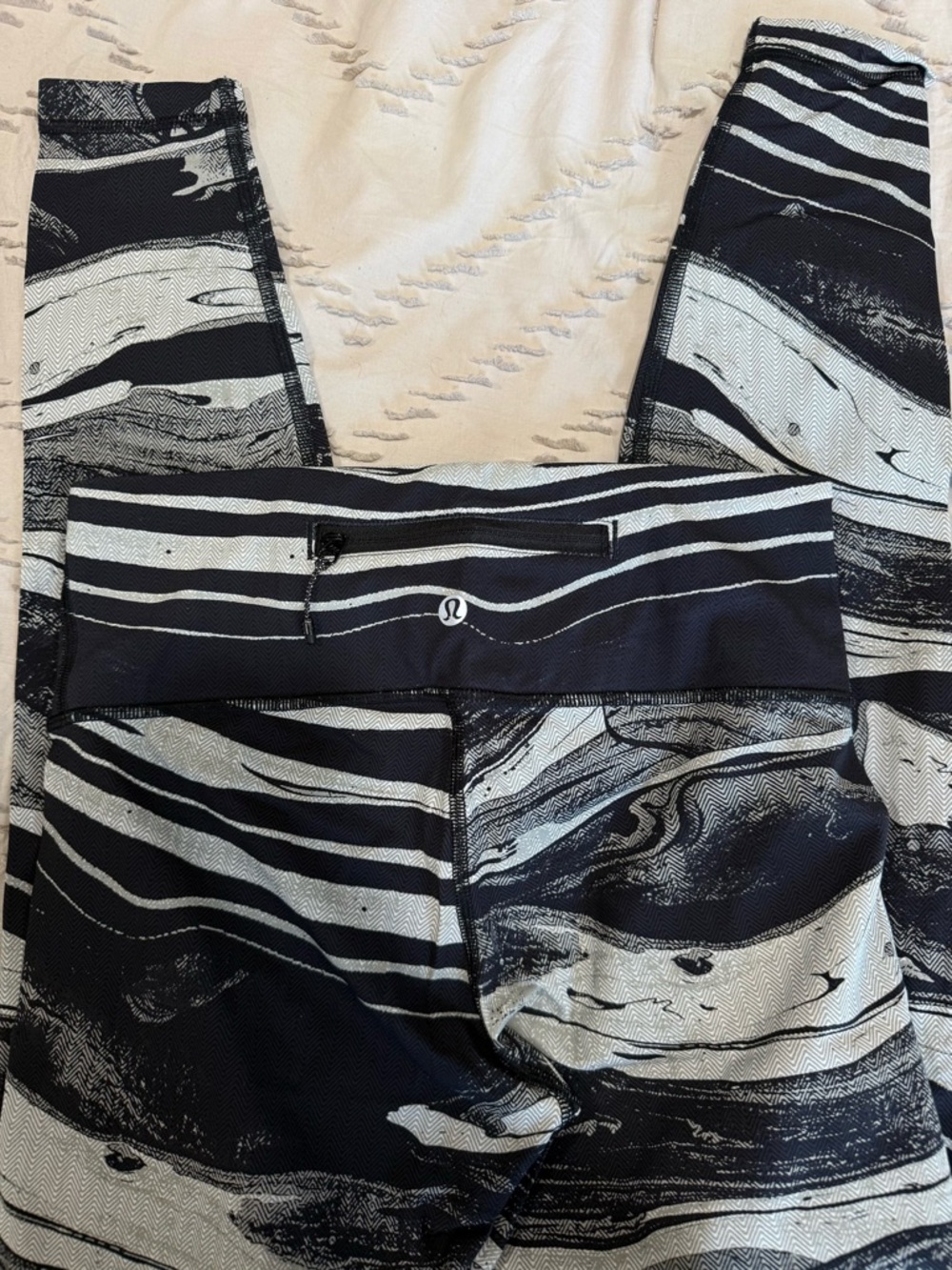 Lululemon Black & White Marble Print Leggings
